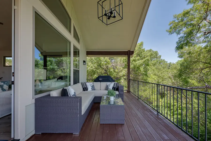 433 Venture Blvd S, Point Venture, TX 78645 - #2