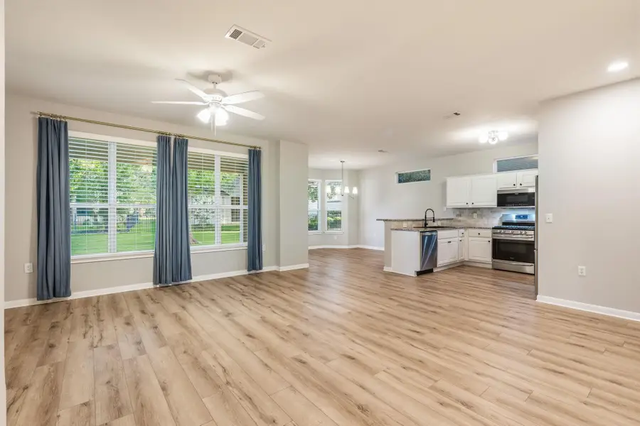 137 Trail Rider Way, Georgetown, TX 78633 - #2