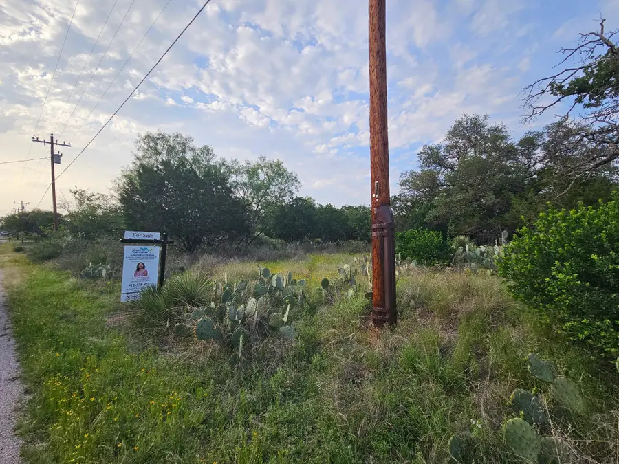 PID 17018 Sweetbriar Dr, Granite Shoals, TX 78654 - #3