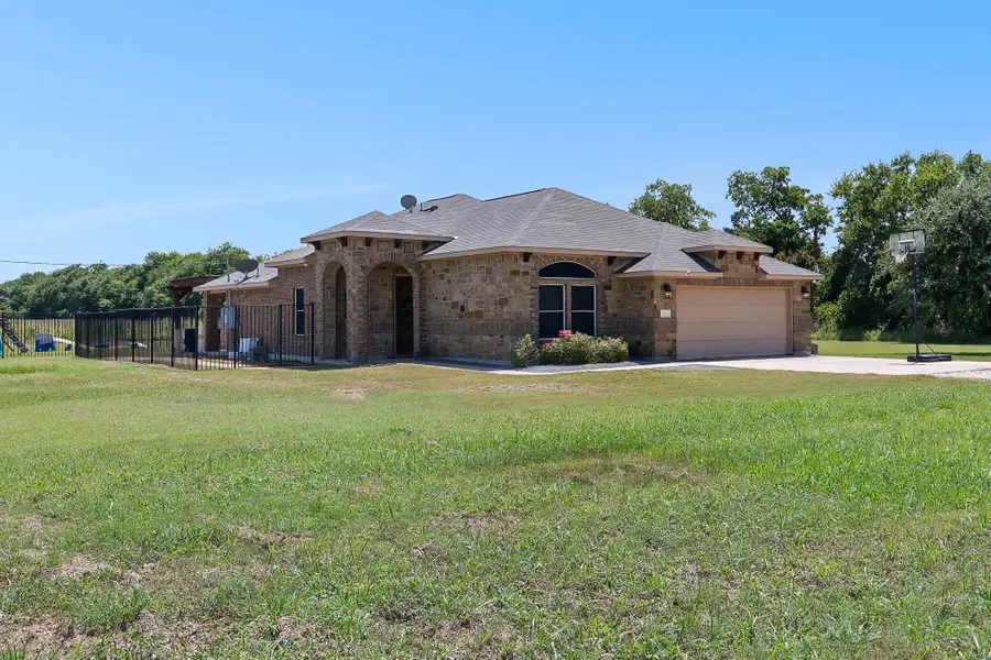 200 County Road 453 Rd, Taylor, TX 76574 - #3