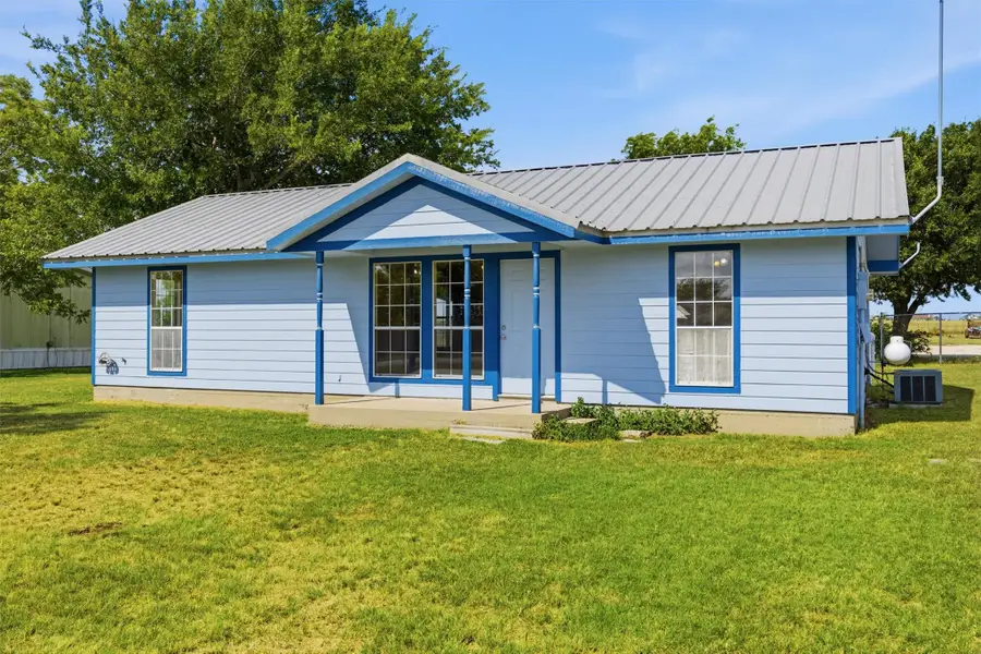 240 Park Meadow Dr, Jarrell, TX 76537 - #2