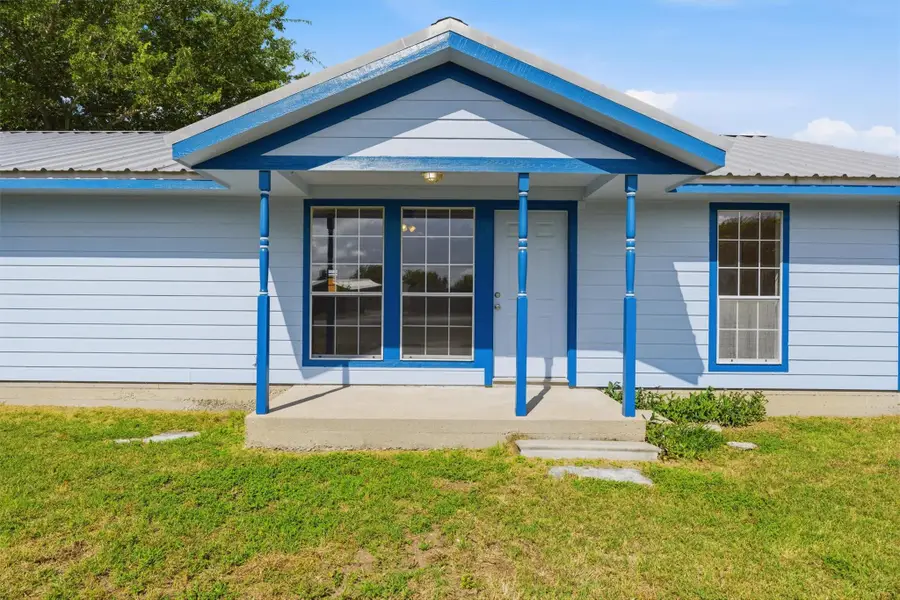 240 Park Meadow Dr, Jarrell, TX 76537 - #3