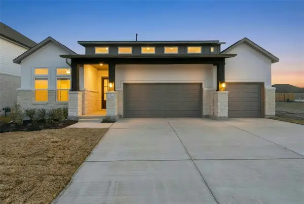 17305 Silverman Dr, Pflugerville, TX 78660