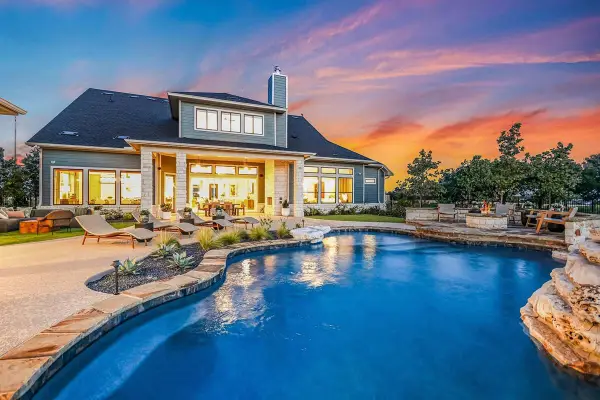 3085 Honeywood Dr, Leander, TX 78641