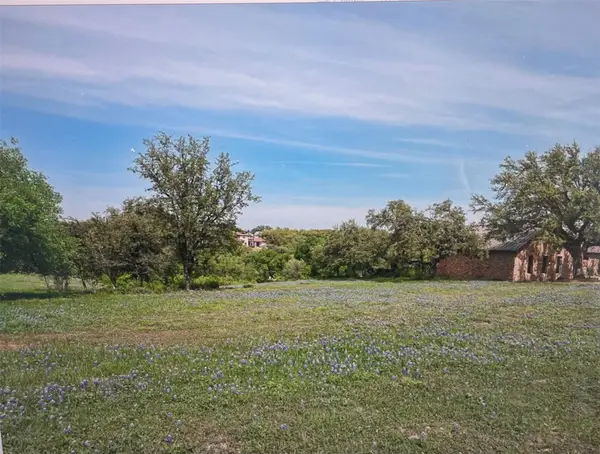 26006 Masters Pkwy, Spicewood, TX 78669
