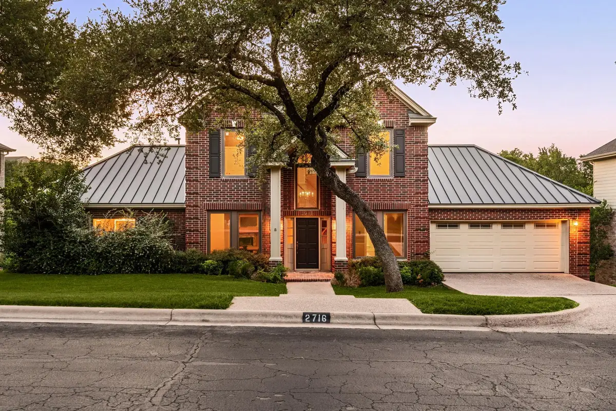 2716 Bartons Bluff Ln, Austin, TX 78746 - #1