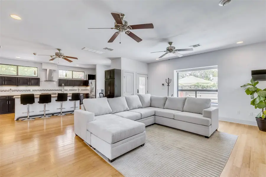 815 Columbus St, Austin, TX 78704 - #2