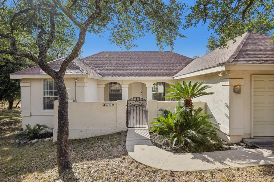 21513 Lakefront Dr, Lago Vista, TX 78645 - #2