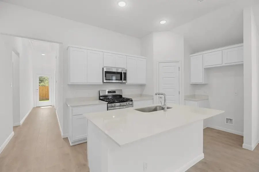 191 Hornet St, Elgin, TX 78621 - #3