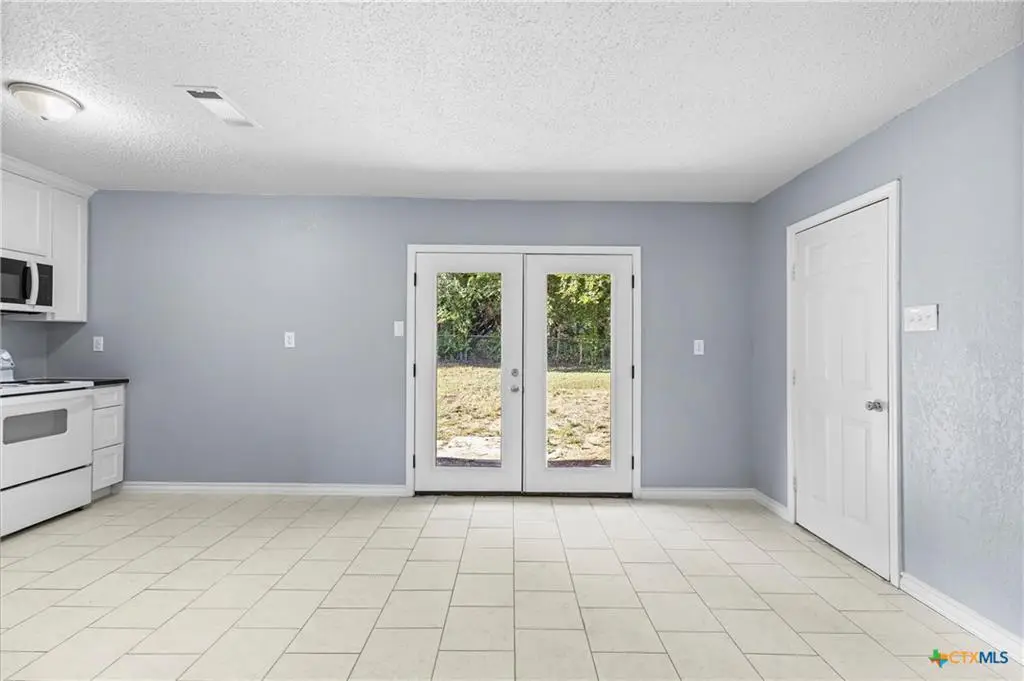 104 E Arlo Rd, Harker Heights, TX 76548 - Image #1