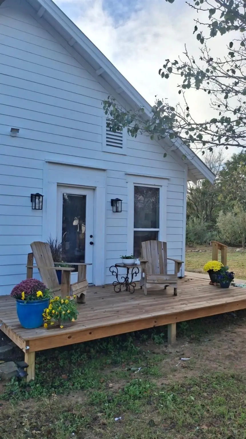 479 Mesquite Dr, Cedar Creek, TX 78612 - Image #2