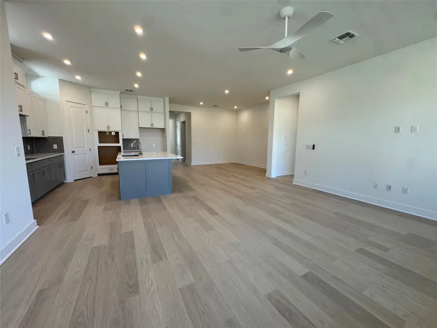 139 Comfort Dr, Buda, TX 78610 - #3