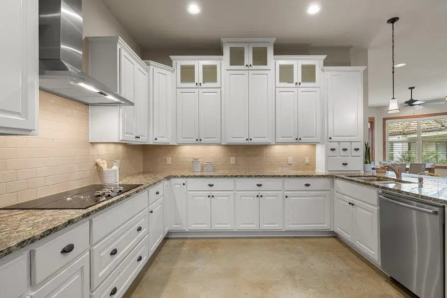 19 Chandon Ln, Lakeway, TX 78734 - #3