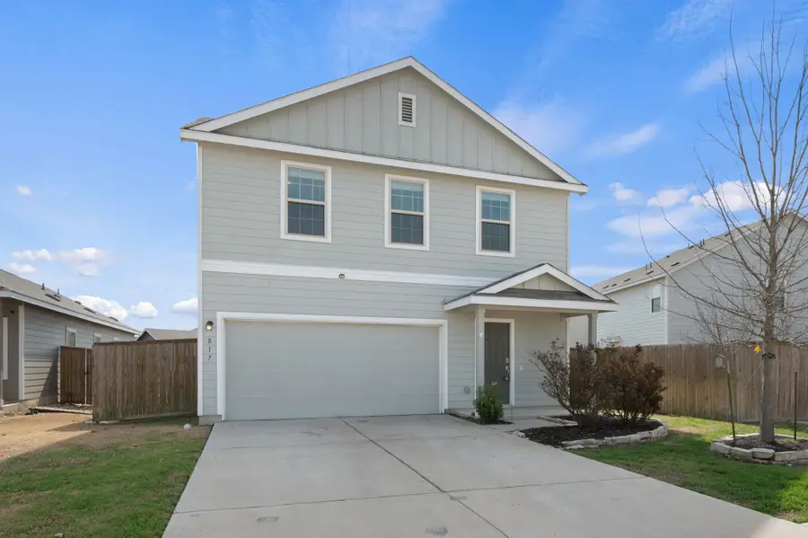 817 Circle Way, Jarrell, TX 76537 - #2