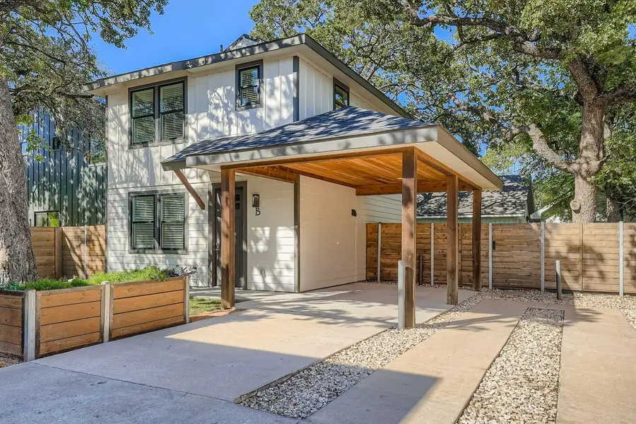 704 Valdez St #B, Austin, TX 78741 - Image #2