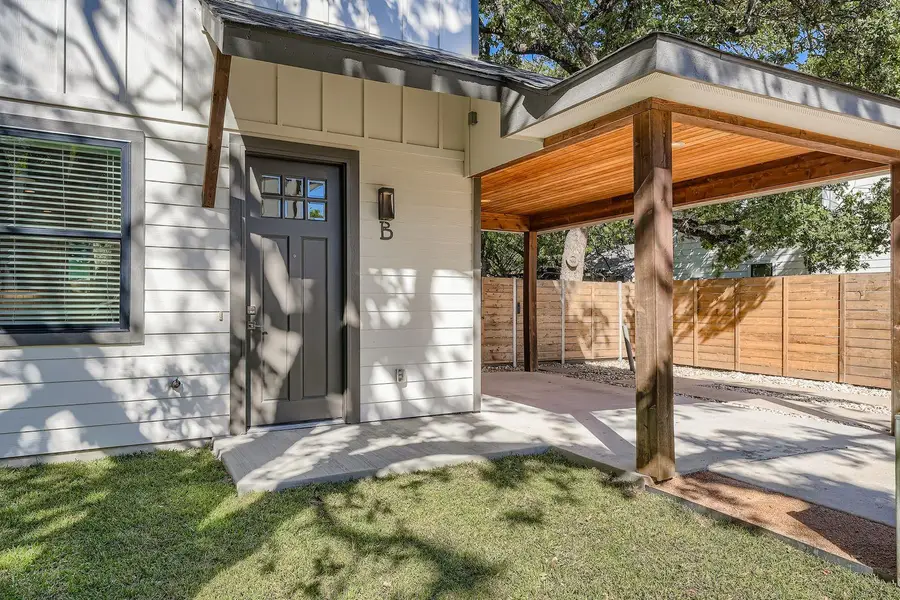 704 Valdez St #B, Austin, TX 78741 - Image #3