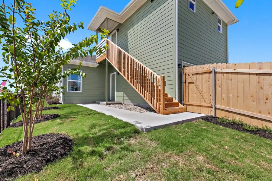 169 Bosque Dr, San Marcos, TX 78666 - #2