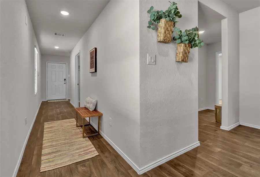 101 Calgary Ln, San Marcos, TX 78666 - Image #3