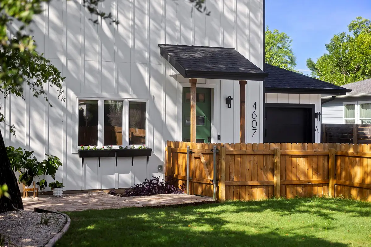 4607 Leslie Ave #A, Austin, TX 78721 - #1