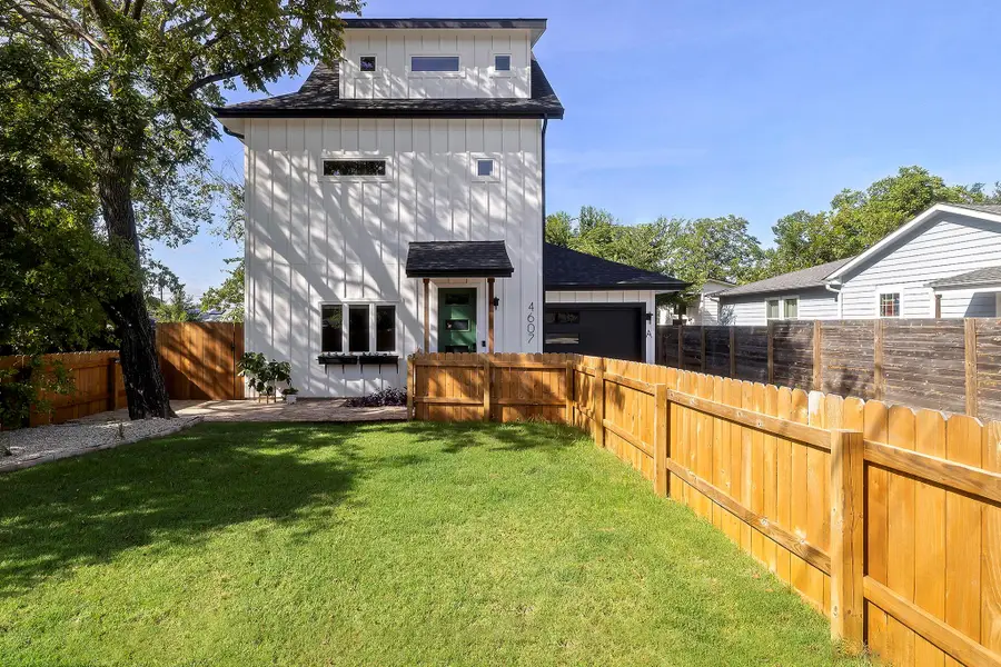 4607 Leslie Ave #A, Austin, TX 78721 - #2