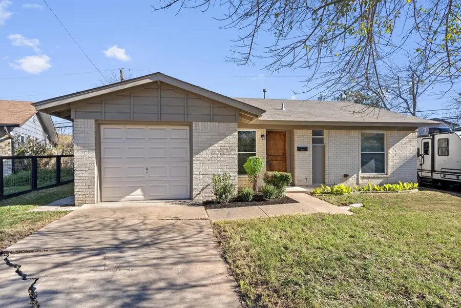 8515 Spearman Dr, Austin, TX 78757 - Image #3