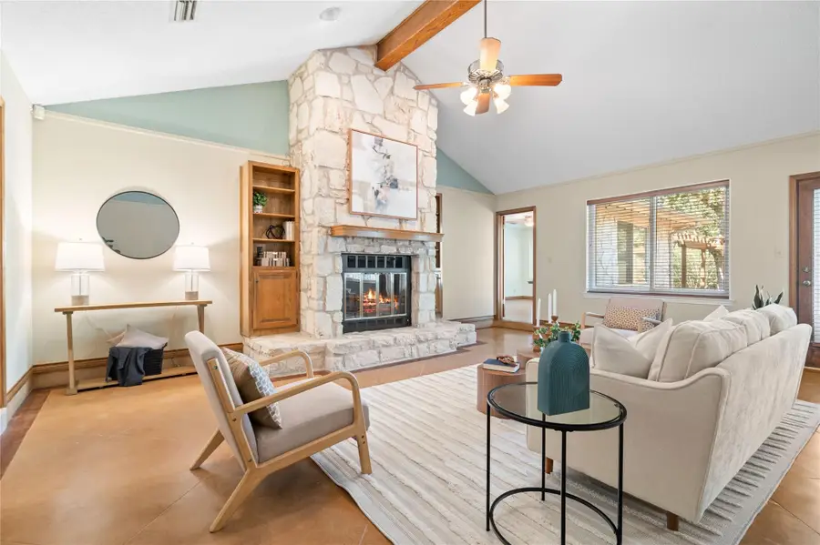 11302 Aloysia Dr, Austin, TX 78748 - Image #2