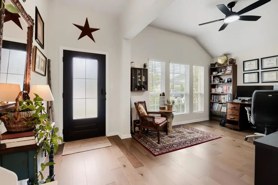 2433 Walking Y Rd, Georgetown, TX 78633 - #2