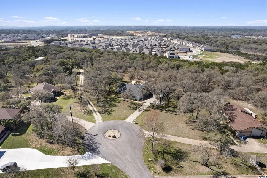 336 Live Oak Dr, Mountain City, TX 78610 - #2