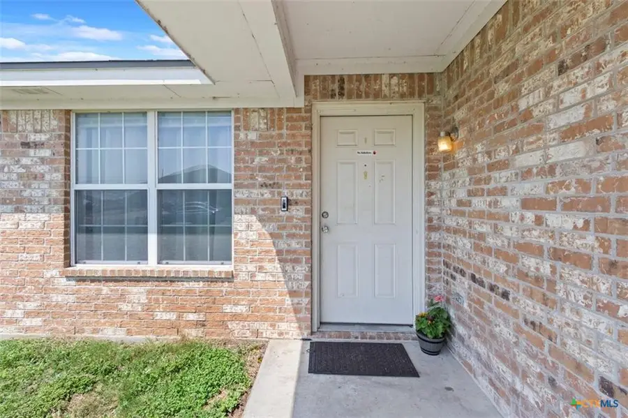 406 W Dale Ave, Nolanville, TX 76559 - #2