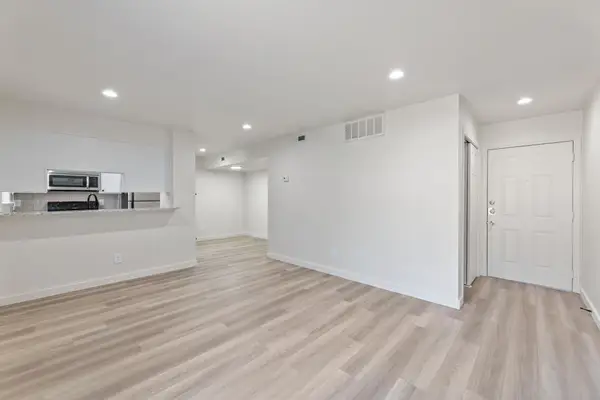 3819 Southway Dr #105, Austin, TX 78704