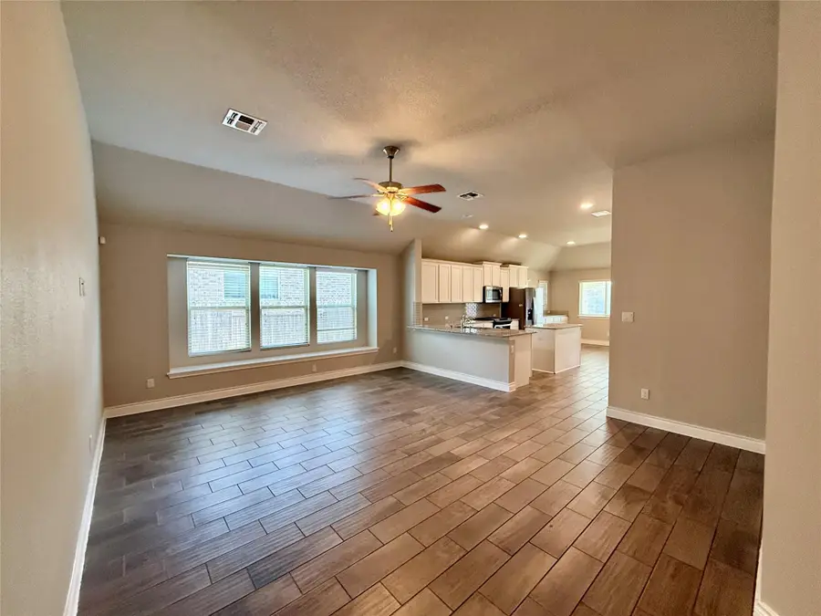 199 Tailwind Dr, Kyle, TX 78640 - #2