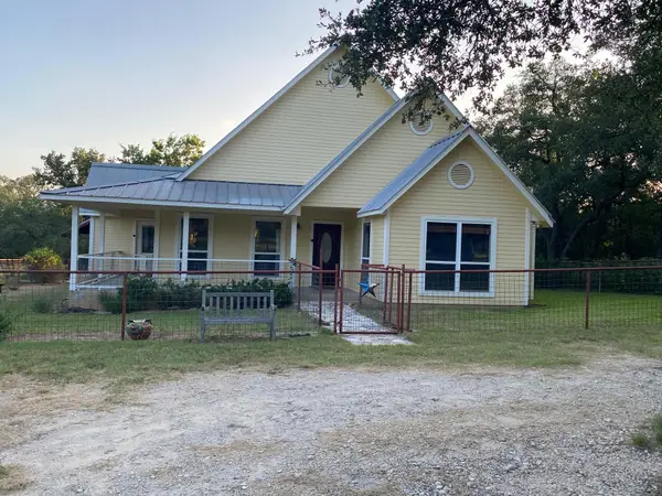 306 Plainview Rd, Wimberley, TX 78676