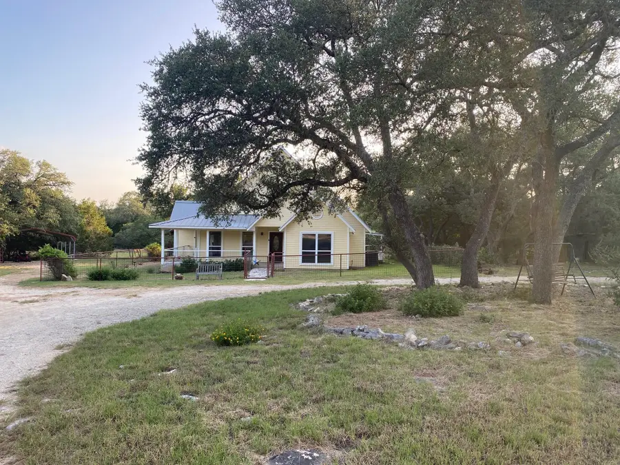 306 Plainview Rd, Wimberley, TX 78676 - #2