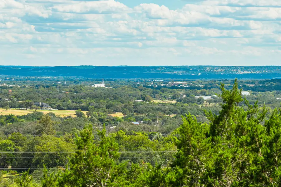 1282 Balcones Drive Dr, Fredericksburg, TX 78624 - Image #2