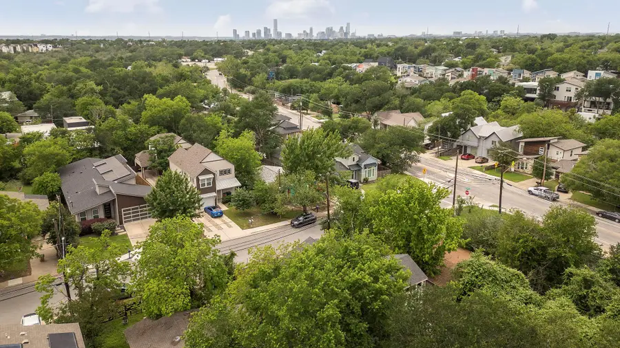 5204 Samuel Huston Ave #A, Austin, TX 78721 - #2