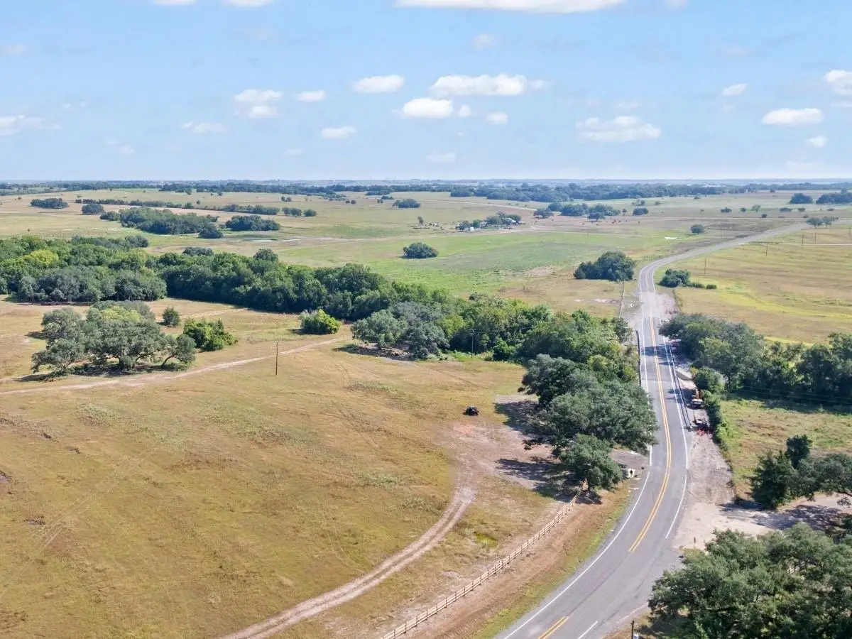 2769 Fm 956, Schulenburg, TX 78956 - #1