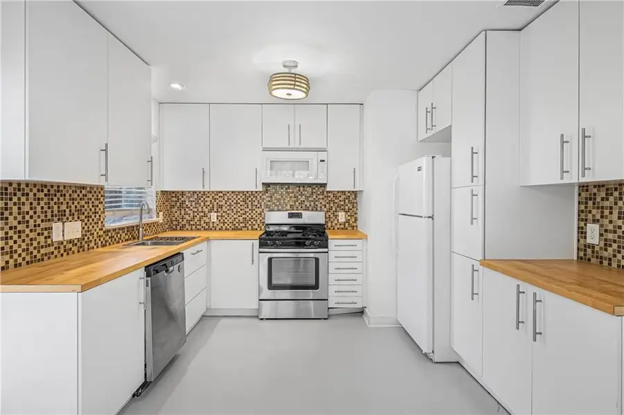 3705 Tower View Ct, Austin, TX 78723 - Image #2