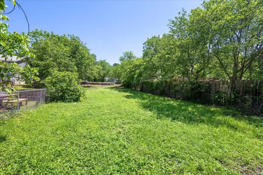 1205 E 8th St, Austin, TX 78702 - #3