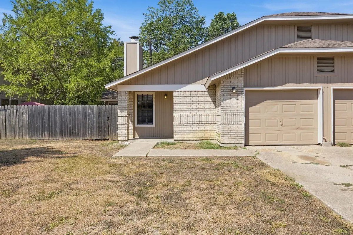 904/906 Hyridge St, Round Rock, TX 78664 - #1