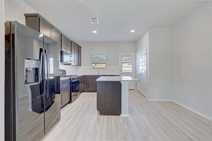 116 Bent Creek Ln, Georgetown, TX 78628 - #2