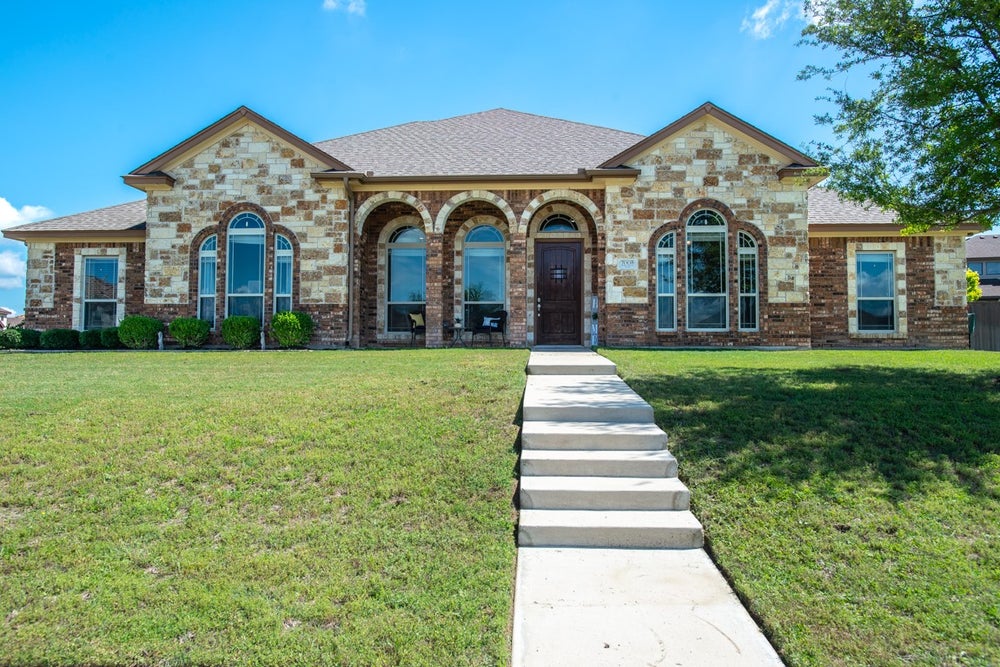 7005 Bella Charca Parkway, Nolanville, TX 76559 BHGRE