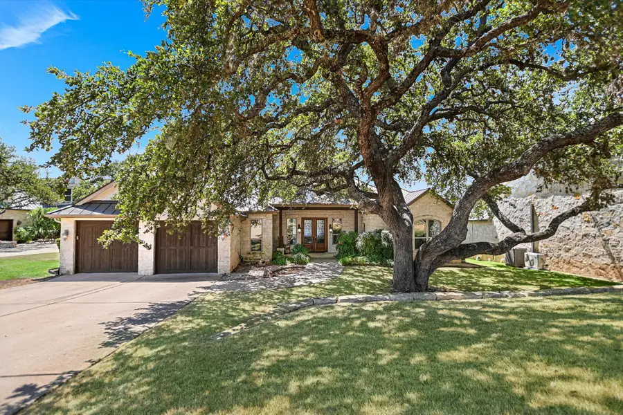 113 Wennmohs Pl, Horseshoe Bay, TX 78657 - #3