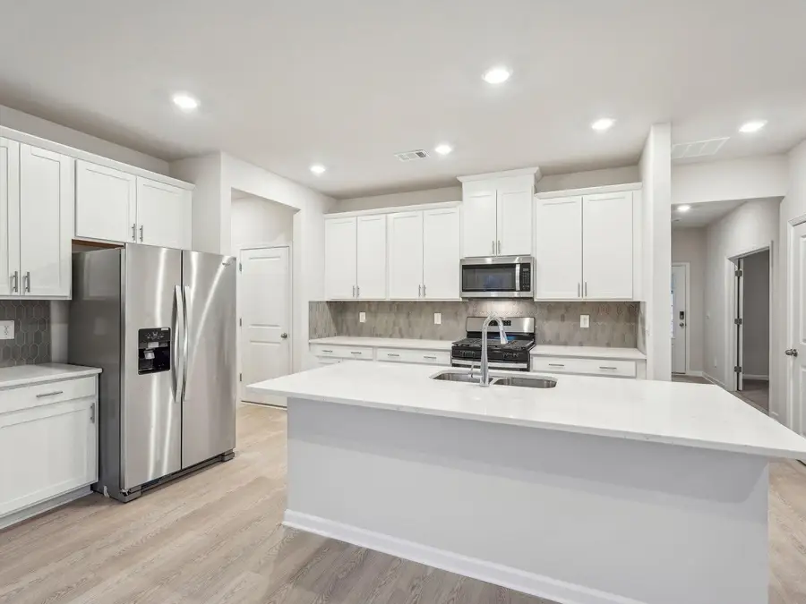 12516 Saint Thomas Dr, Del Valle, TX 78617 - #3