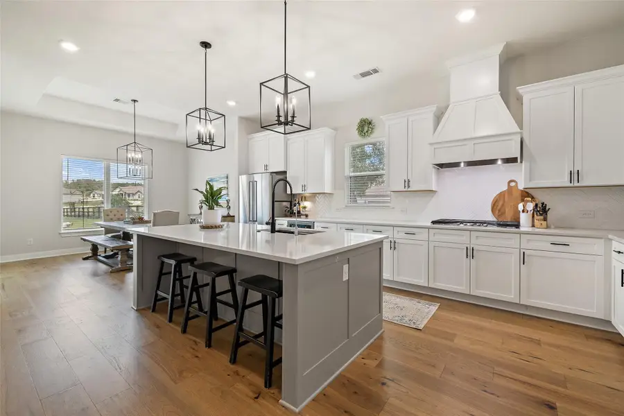 803 Spicewood Trails Dr, Spicewood, TX 78669 - #2