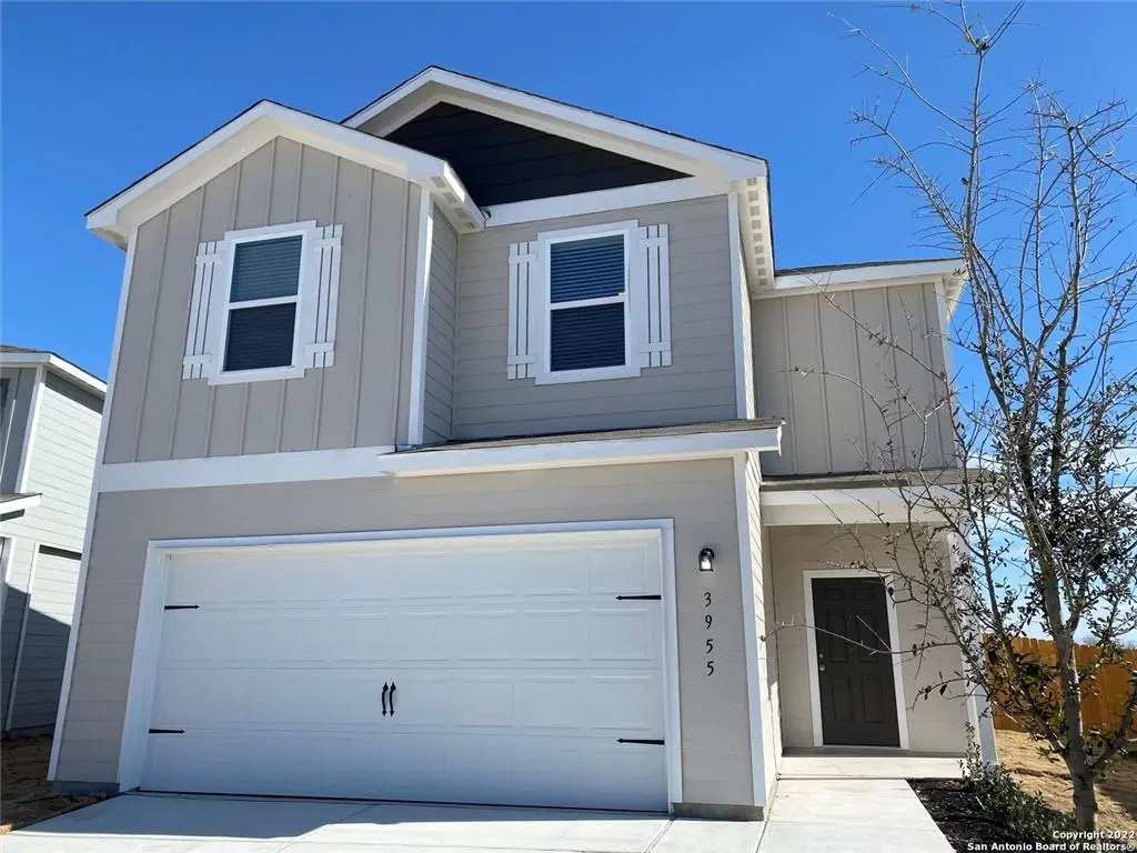 3955 Trail De Paris, New Braunfels, TX 78132 - #1