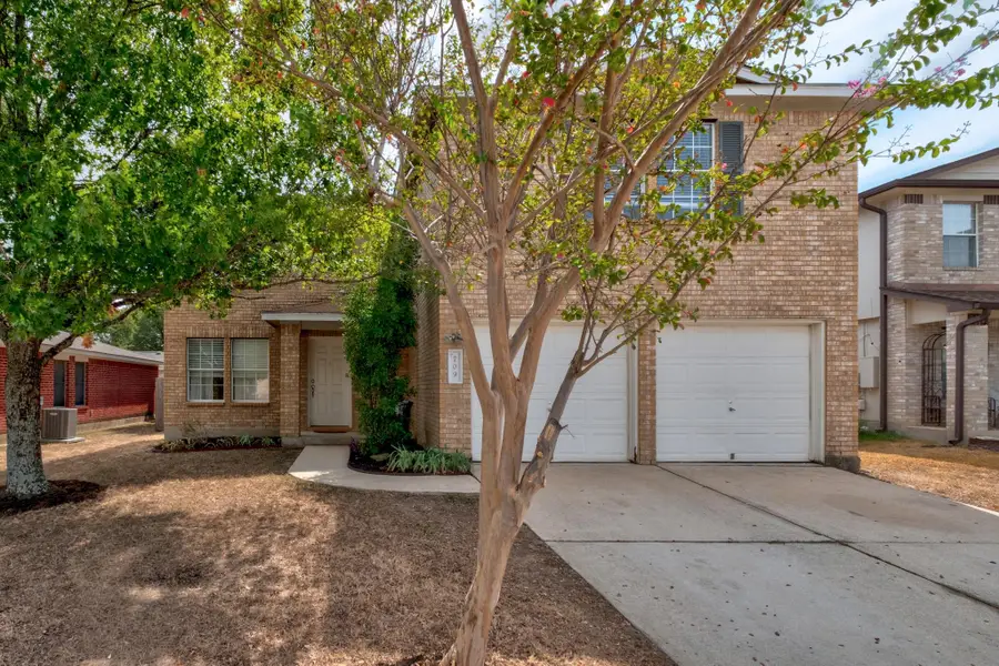 709 Black Isle Dr, Pflugerville, TX 78660 - #2