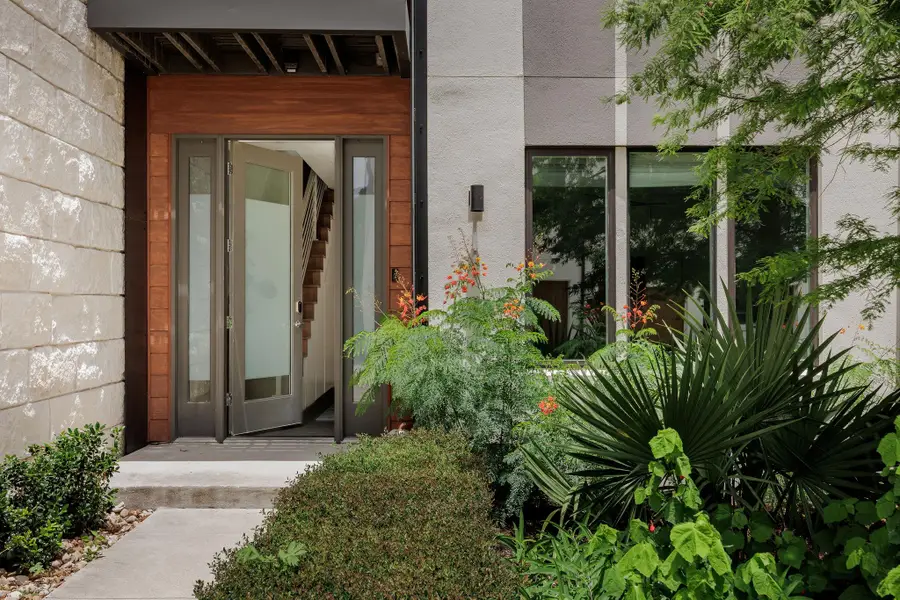 3100 Menchaca Rd #11, Austin, TX 78704 - #2