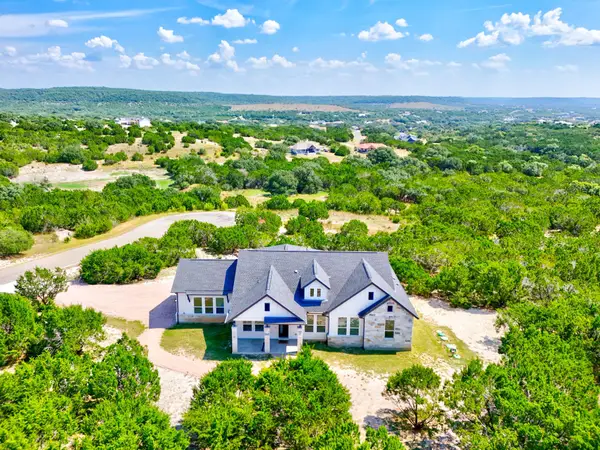 101 S Creek Cir, Bertram, TX 78605