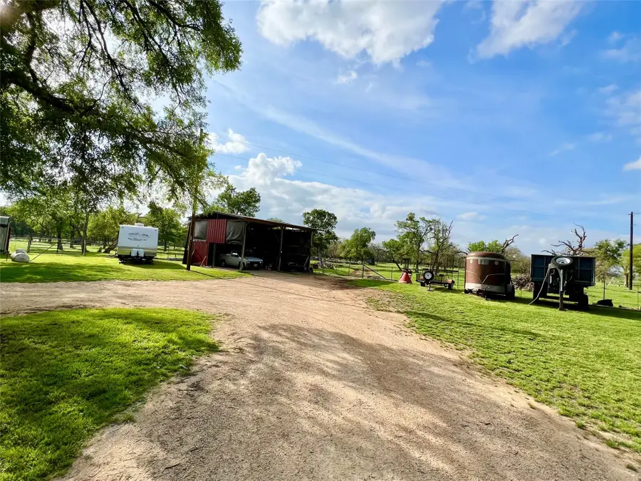 2700 County Road 305, Jarrell, TX 76537 - #2