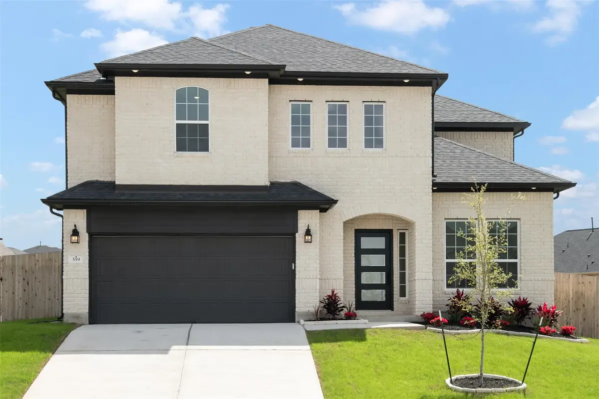 559 Sugar Cane Rd, Buda, TX 78610 - #1